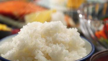 食事・飲み物 / 4