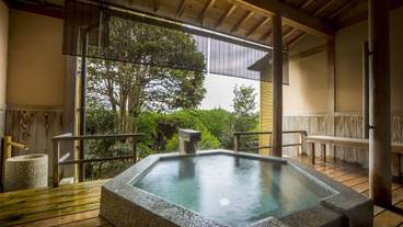 露天風呂付き洋室のお風呂(例1) / 3