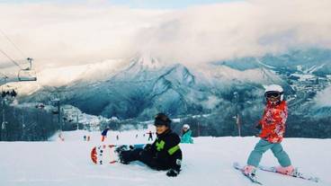 スノー スポーツとスキー / 1