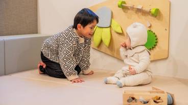 子供用の遊び場 - 屋内 / 6