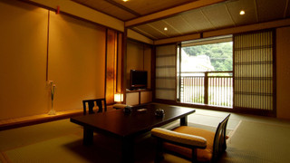 [共用バスルーム] せせらぎの間 (飛鳥 嵐山) 貸切温泉30分付き 夕朝部屋食 禁煙