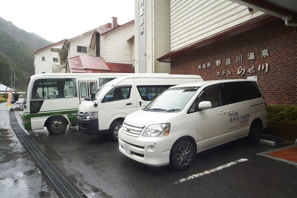 鉄道駅シャトル