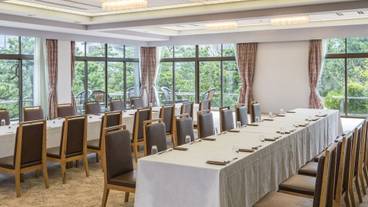 ボールルーム / 33