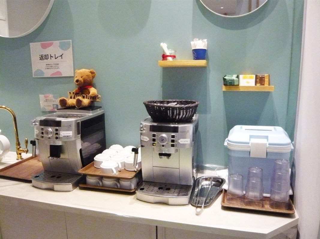 ウエルカムドリンク＆スナックのおもてなし