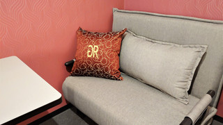 プレミアム シングルルーム (ソファ付) ダブルベッド 1 台 喫煙可