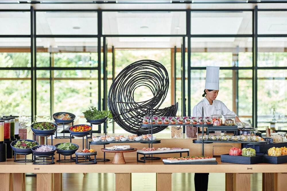 レストランの竹細工のオブジェ