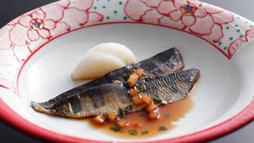 食事・飲み物 / 3