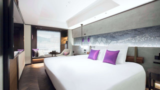 プレミア ルーム キングベッド 1 台