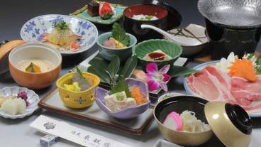 食事・飲み物 / 3