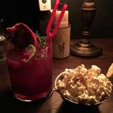 テーゼ(テーゼ)