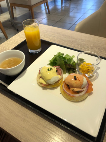 オシャレな空間で、気分に合わせて和洋中の朝食がとれる1997330