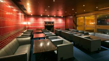 クラブラウンジ① / 5