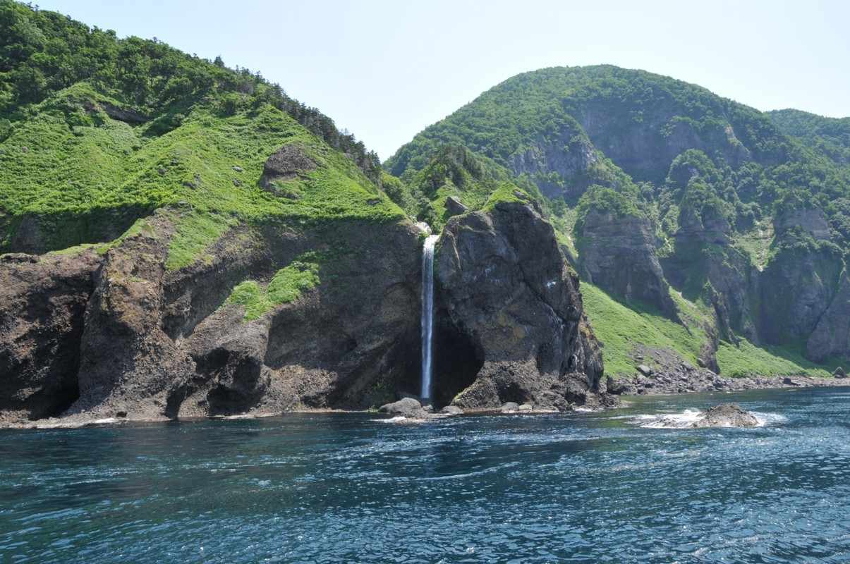 知床クルージング