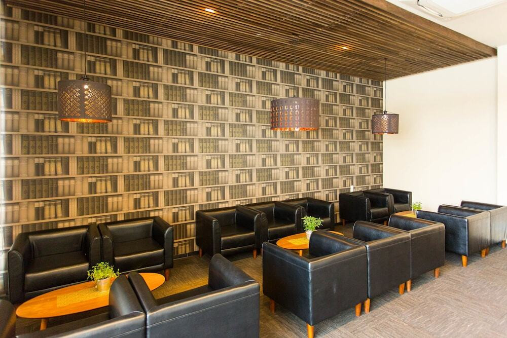 ロビー応接スペース