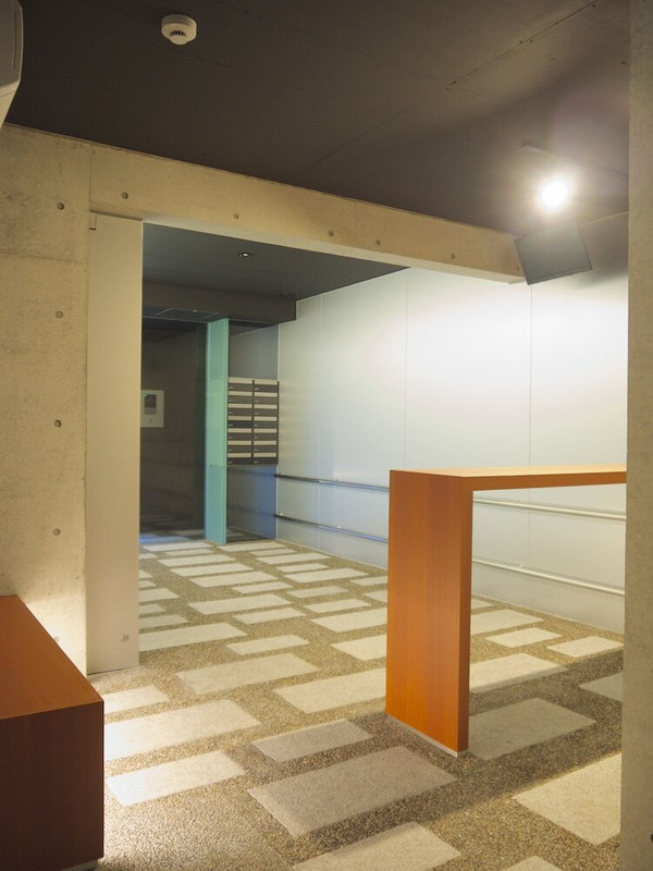 内部エントランス