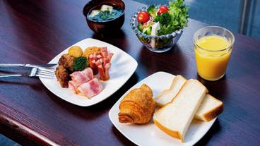 朝食ビュッフェ / 3