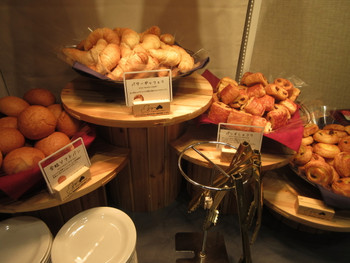 「スーパーホテル 仙台・広瀬通り」 料理 123720086 パンの種類も豊富