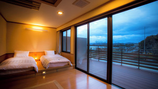 【ウッドデッキ付・和洋室】〈海側・禁煙客室・42㎡〉