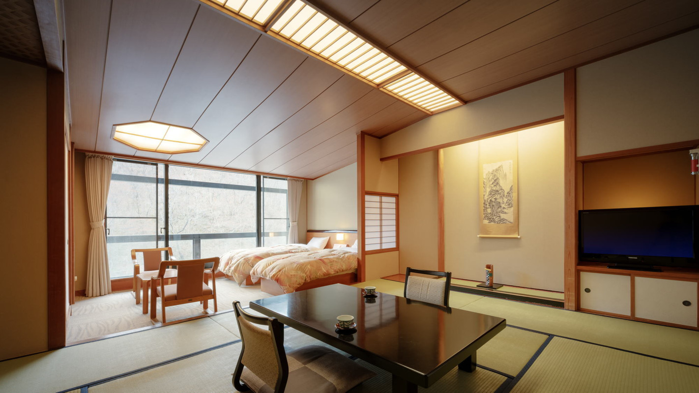 青葉館10畳 ツインベッド