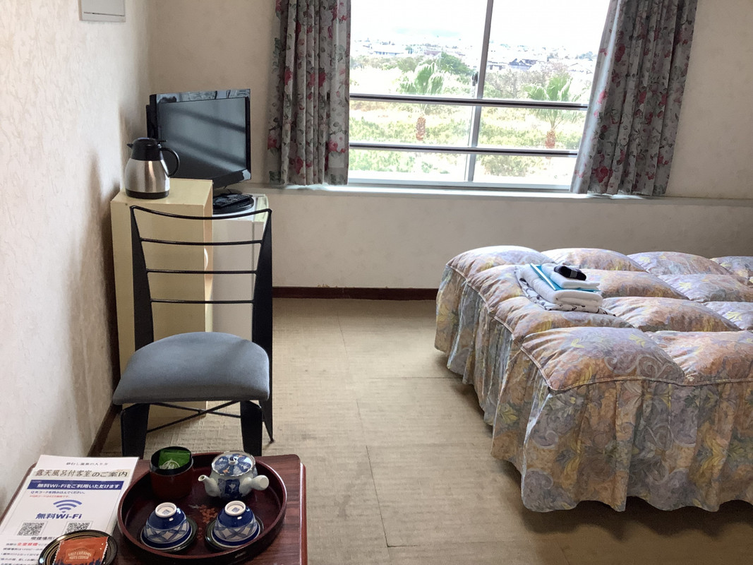 壁紙が張り替えられている部屋