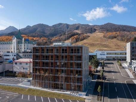 フェニックスウェスト / 4