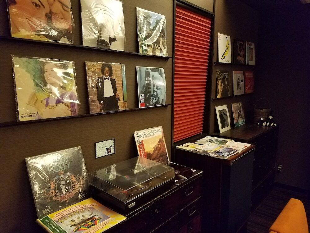 ロビーラウンジのレコード