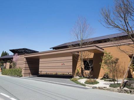 平山温泉 旅館 善屋 / 1