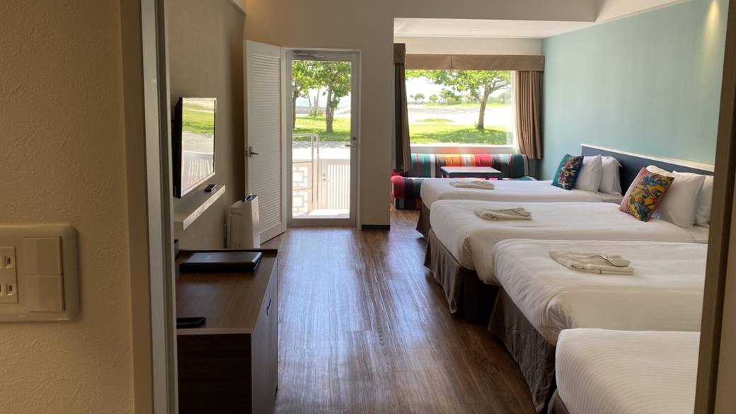 ビーチサイドルーム / 4