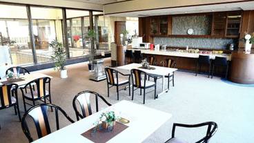 家族向けレストラン / 12