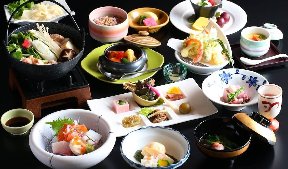 会席料理の例 / 1