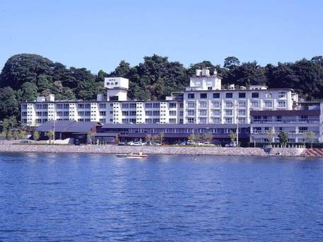 浜名湖かんざんじ温泉 ホテル 鞠水亭 / 1