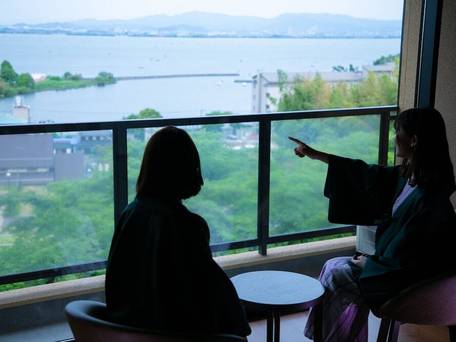 おごと温泉 びわ湖花街道 / 1
