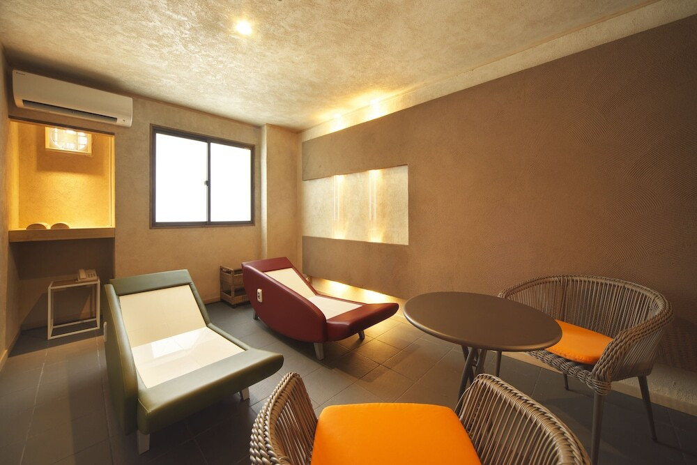 ストーンスパ 積翠