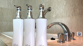 【禁煙】デラックススイート/82㎡/140㎝幅ベッド×2台