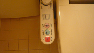 エコノミー ダブルルーム セミダブルベッド 1 台 禁煙 (16㎡)