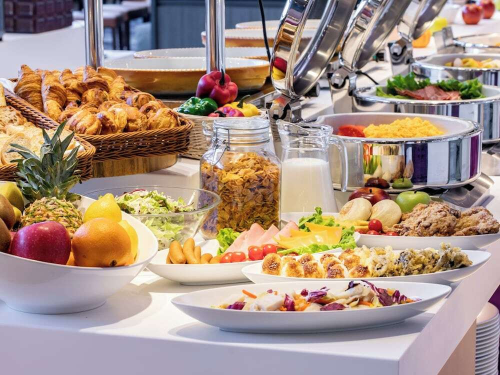 朝食ビュッフェ