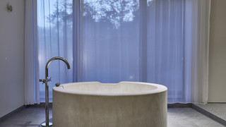 スーペリア スタジオスイート 1 ベッドルーム 禁煙 プールビュー