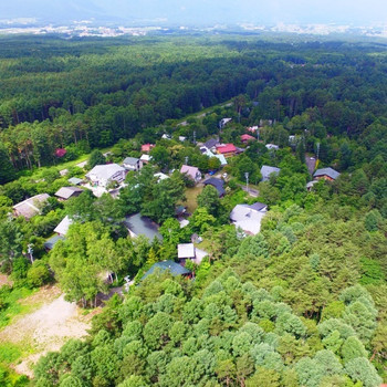 目指せスリムボディ♪爽やかな高原で地道にトレーニグ3707195