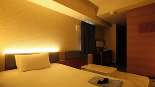 エコノミー シングル ルーム 1 ベッドルーム 禁煙