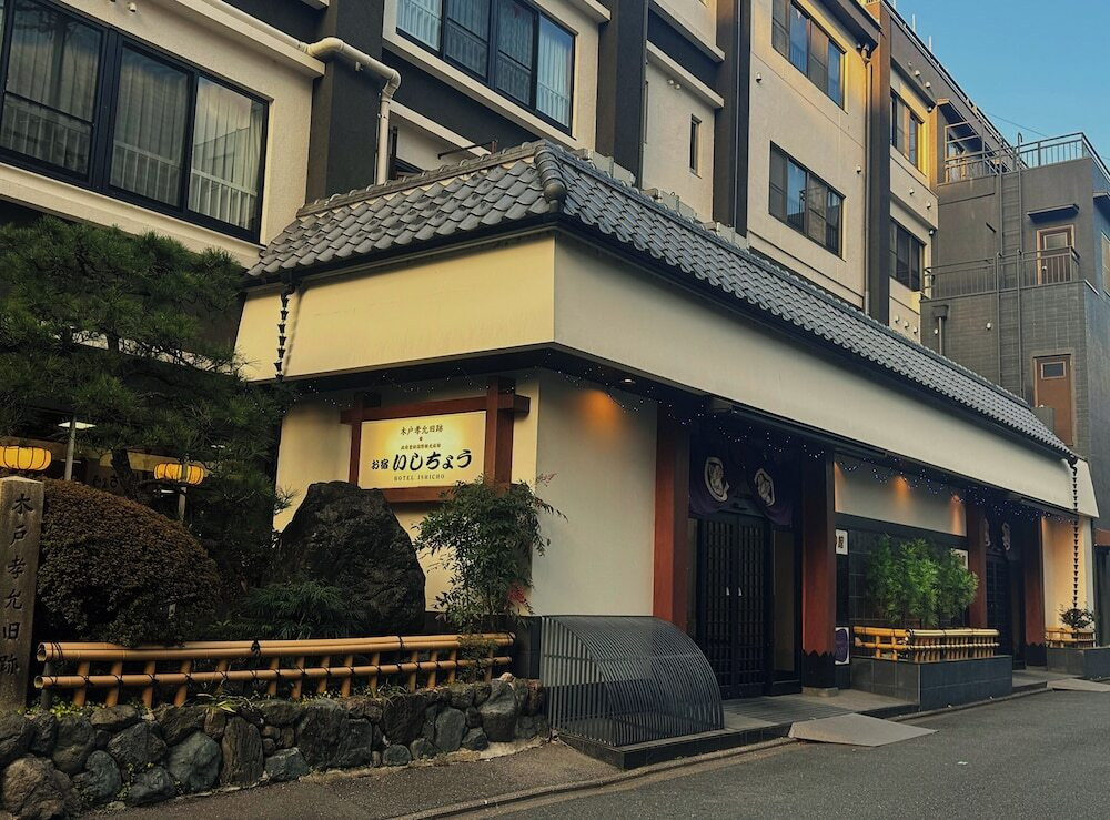 施設の正面