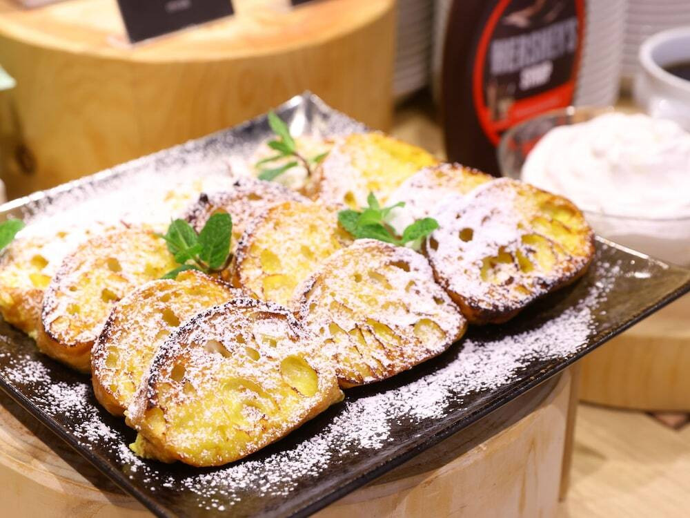 朝食