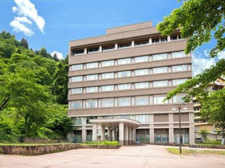 越後湯沢温泉 KKR湯沢ゆきぐに（国家公務員共済組合連合会湯沢保養所） / 1