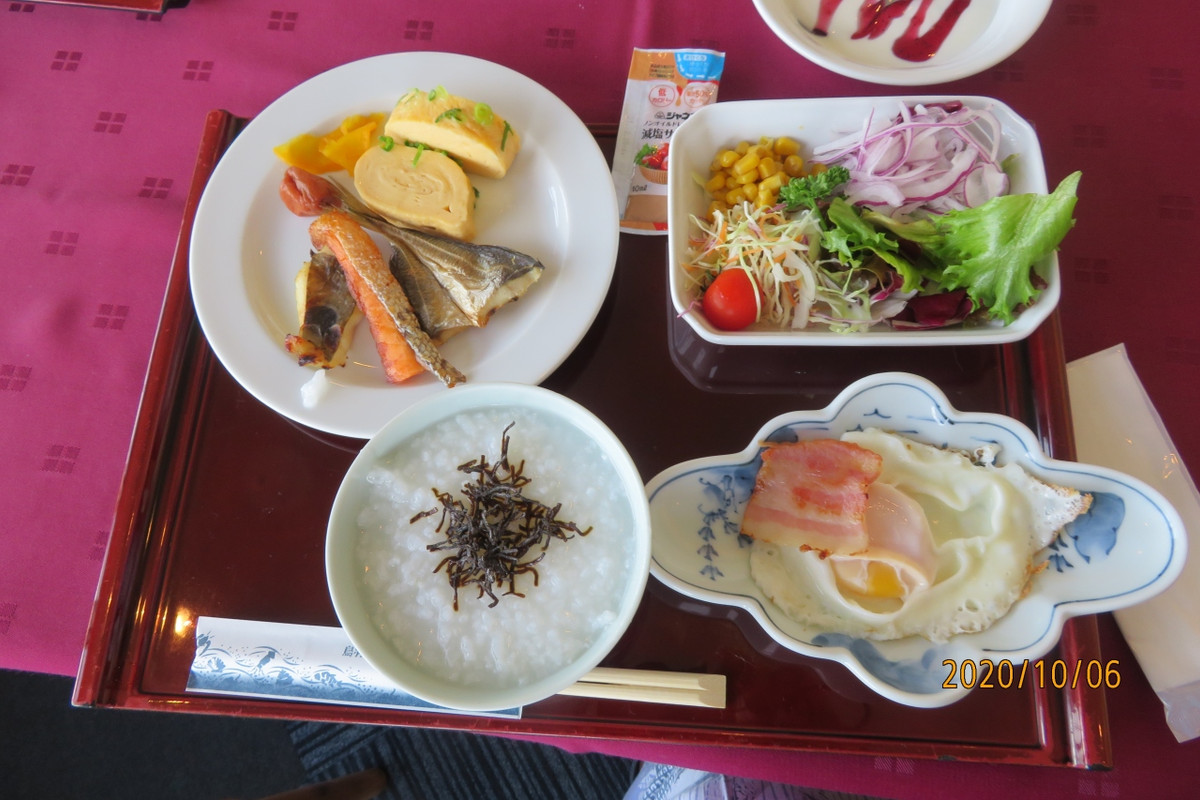 朝食バイキングの一部
