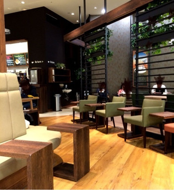 「白ヤギ珈琲店 グランツリー武蔵小杉店」 内観 38170791 白ヤギ珈琲店　店内