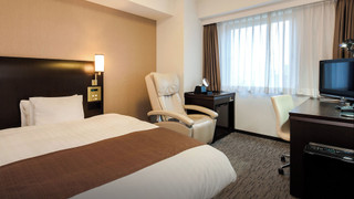 リラックスルーム (マッサージチェア付) 喫煙