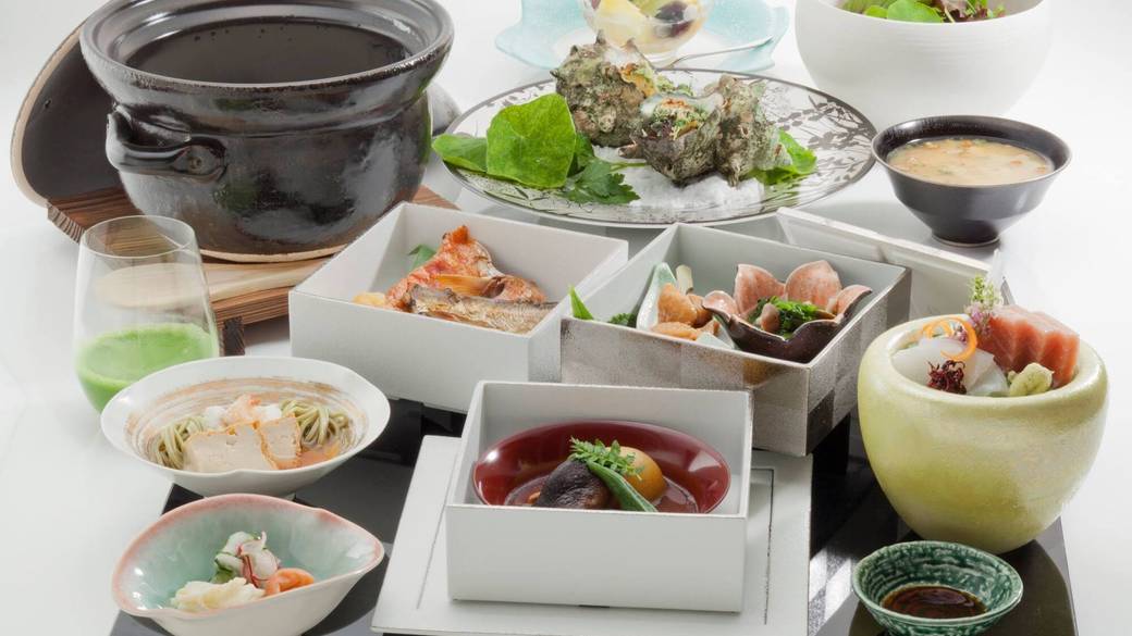 釜炊きご飯と海鮮の
豪華な朝食 / 1