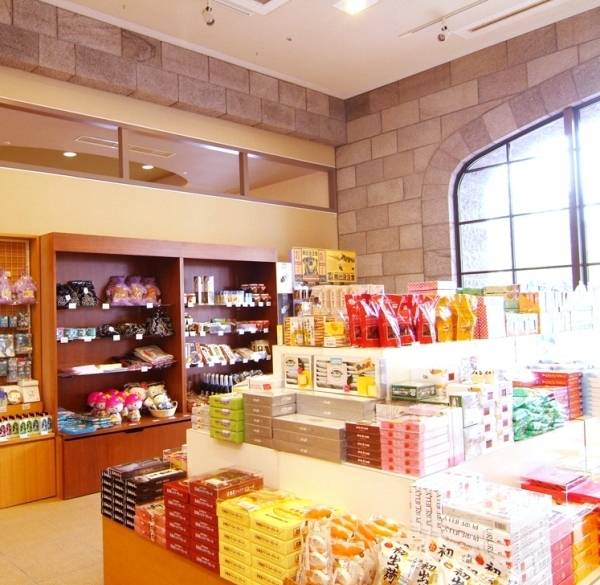 売店「おれの北海道」② / 2