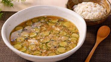 朝食スペース / 14