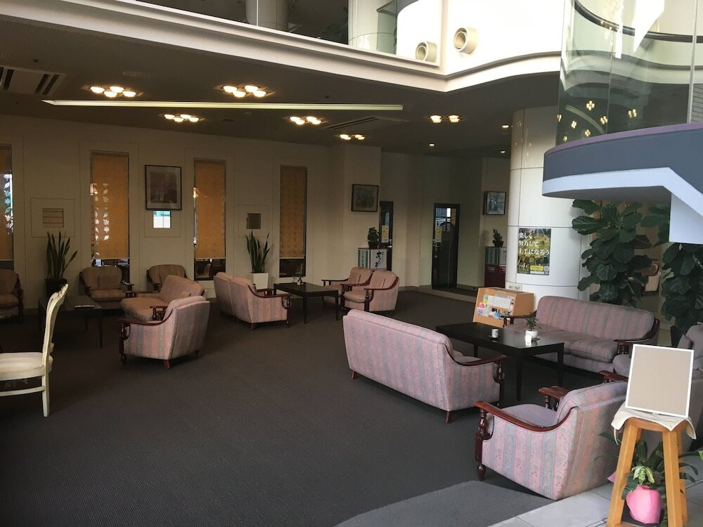 ロビーラウンジ