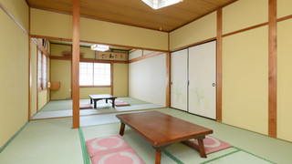 和室 共用バストイレ 8名用 禁煙